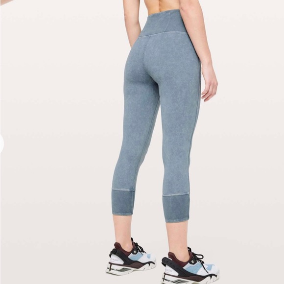 lululemon athletica Pants - Lululemon Wunder Under Ribbed Blue- Size 2